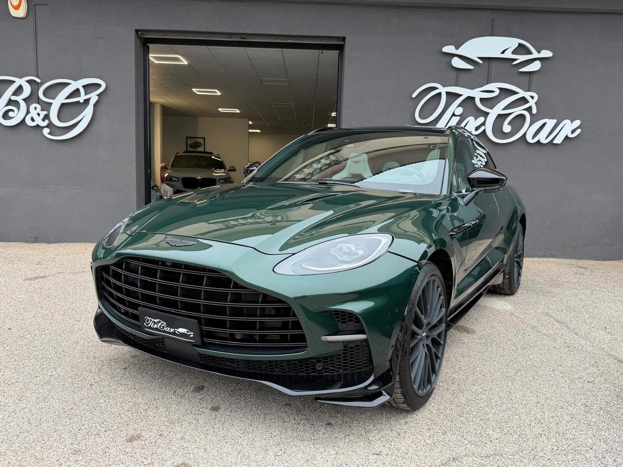 ASTON MARTIN DBX707 4.0 V8 707CV TETTO PELLE NAVI CAM360° ANNO 2024