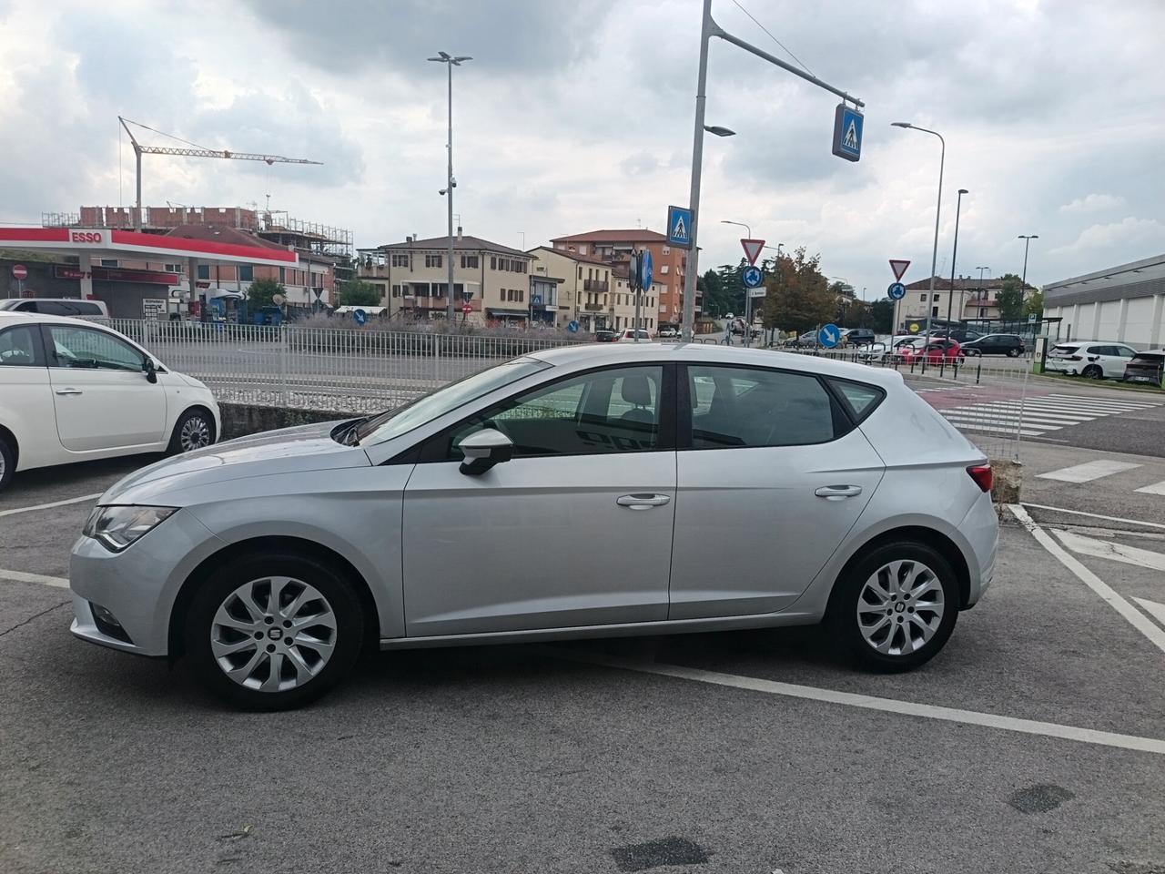 Seat Leon 1.6 TDI 2016 ok neo patente