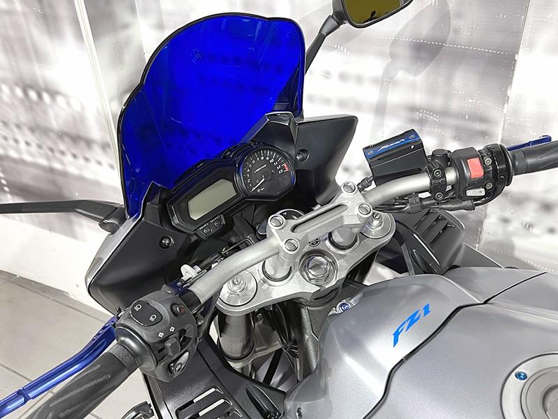 Yamaha FZ1 Fazer