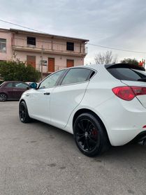 Alfa Romeo Giulietta 1.6 JTDm 105CV