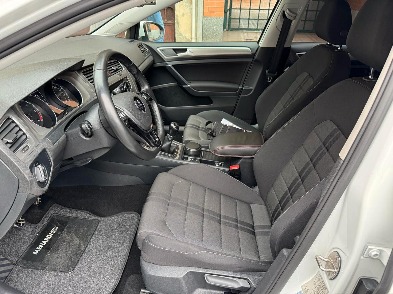Volkswagen Golf 2.0 TDI 5p. Sport Edition BlueMotion Tech.