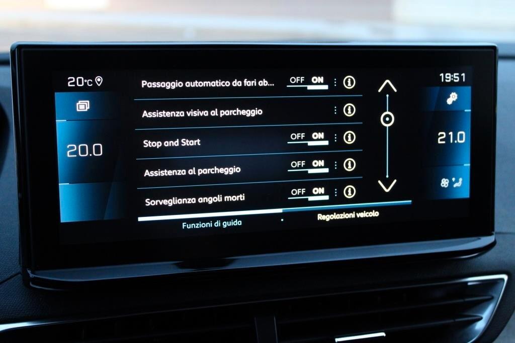 PEUGEOT 3008 1.5 BlueHDi EAT8 GT Pack