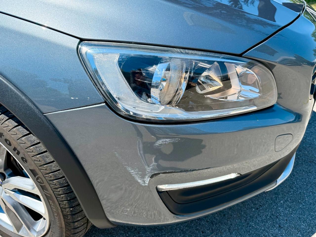 Volvo V60 Cross Country 2.0 d3 Business Plus geartronic 150cv TAGLIANDI VOLVO