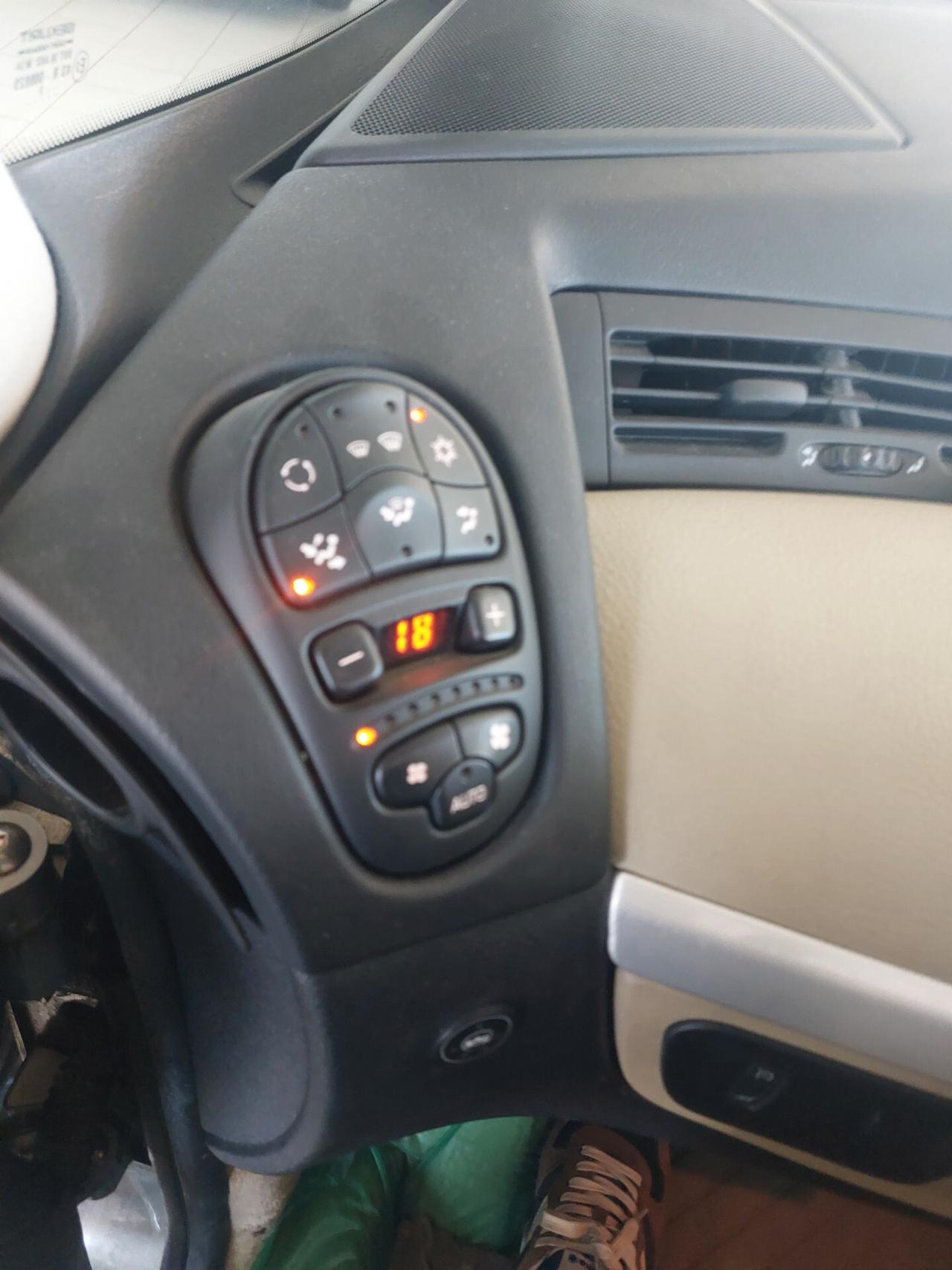 Renault Avantime 3.0 V6 24V automatica Privilège Gpl