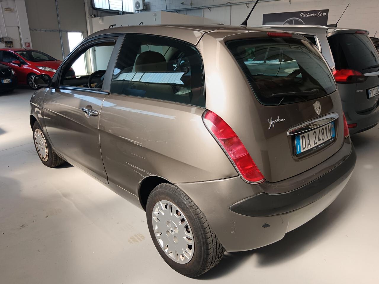 Lancia Ypsilon 1.2 Oro