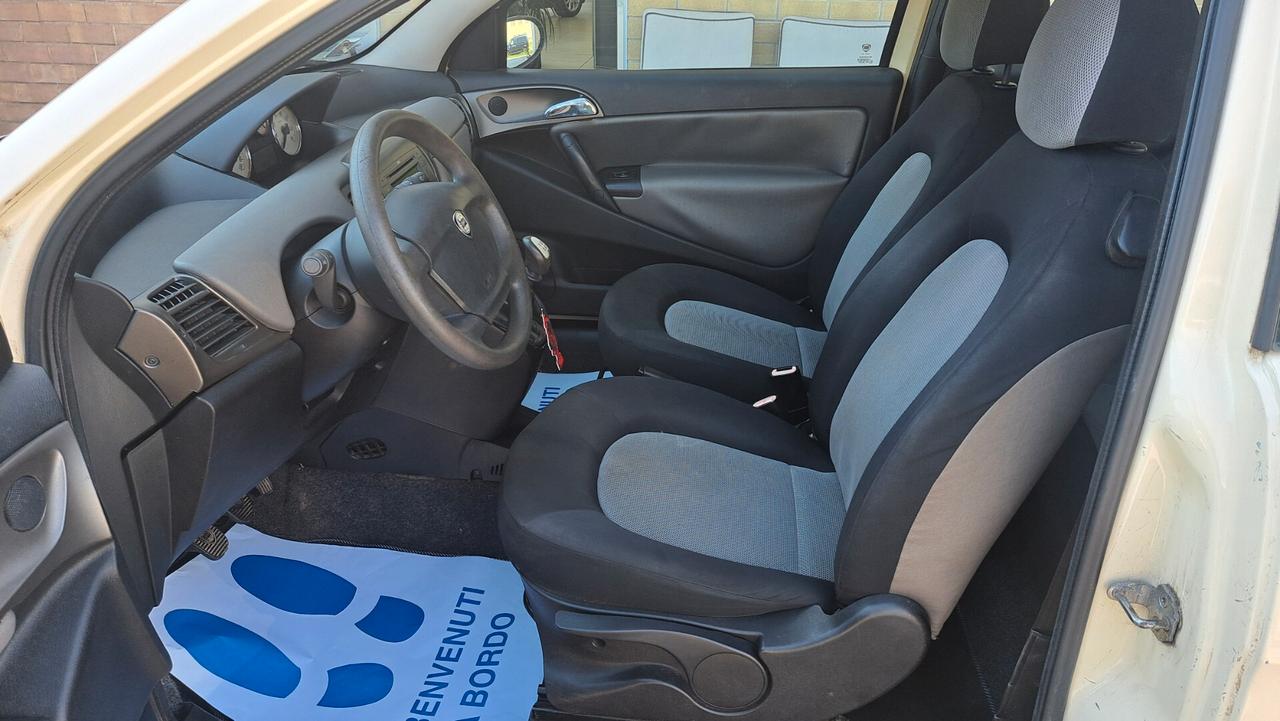 Lancia Ypsilon 1.2 Benzina
