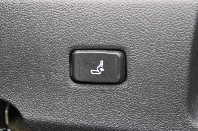Toyota Corolla 1.8h Business cvt Con TELECAMERA & CARPLAY