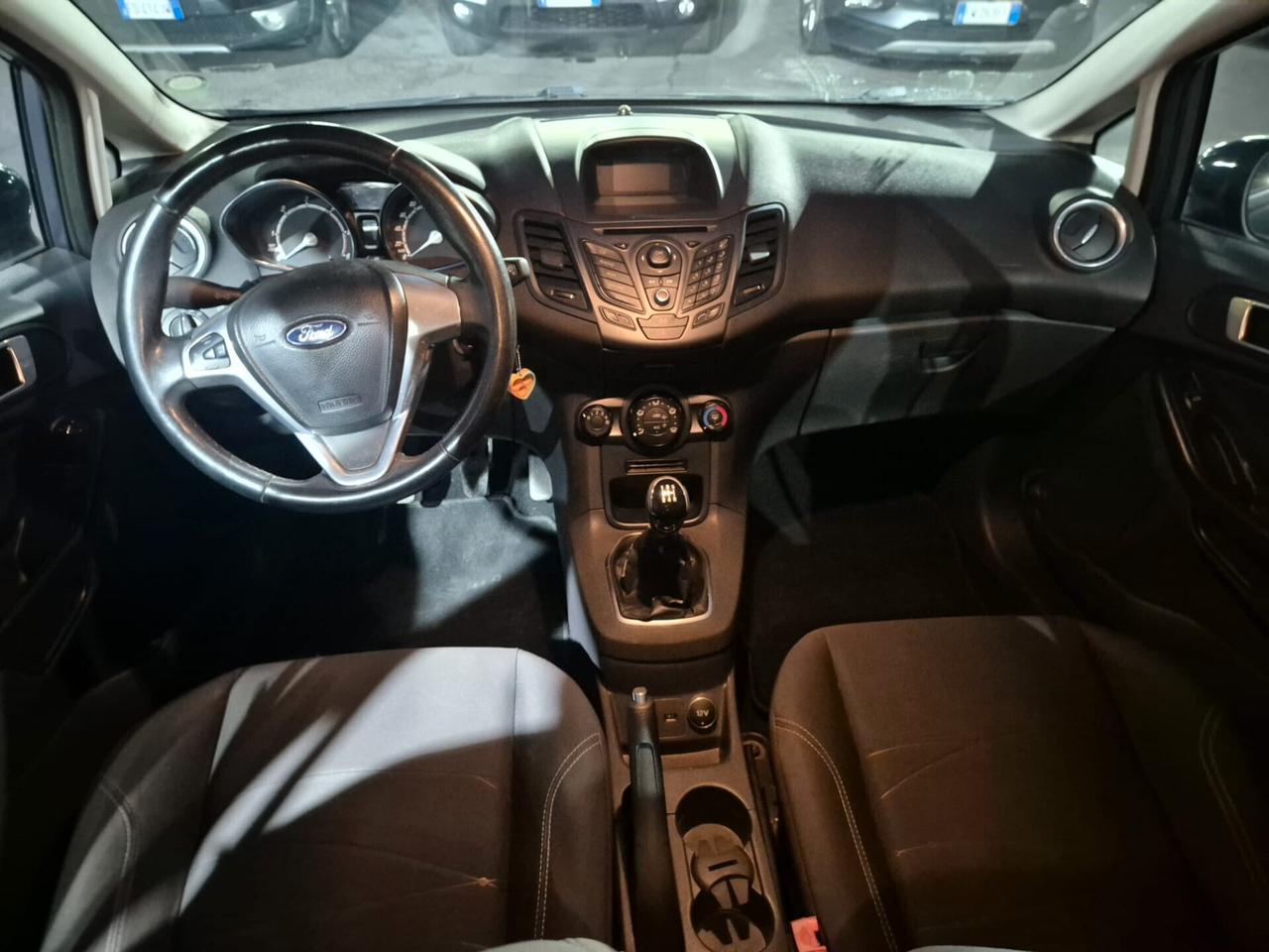 Ford Fiesta 1.5 TDCi 75CV 5 porte Titanium