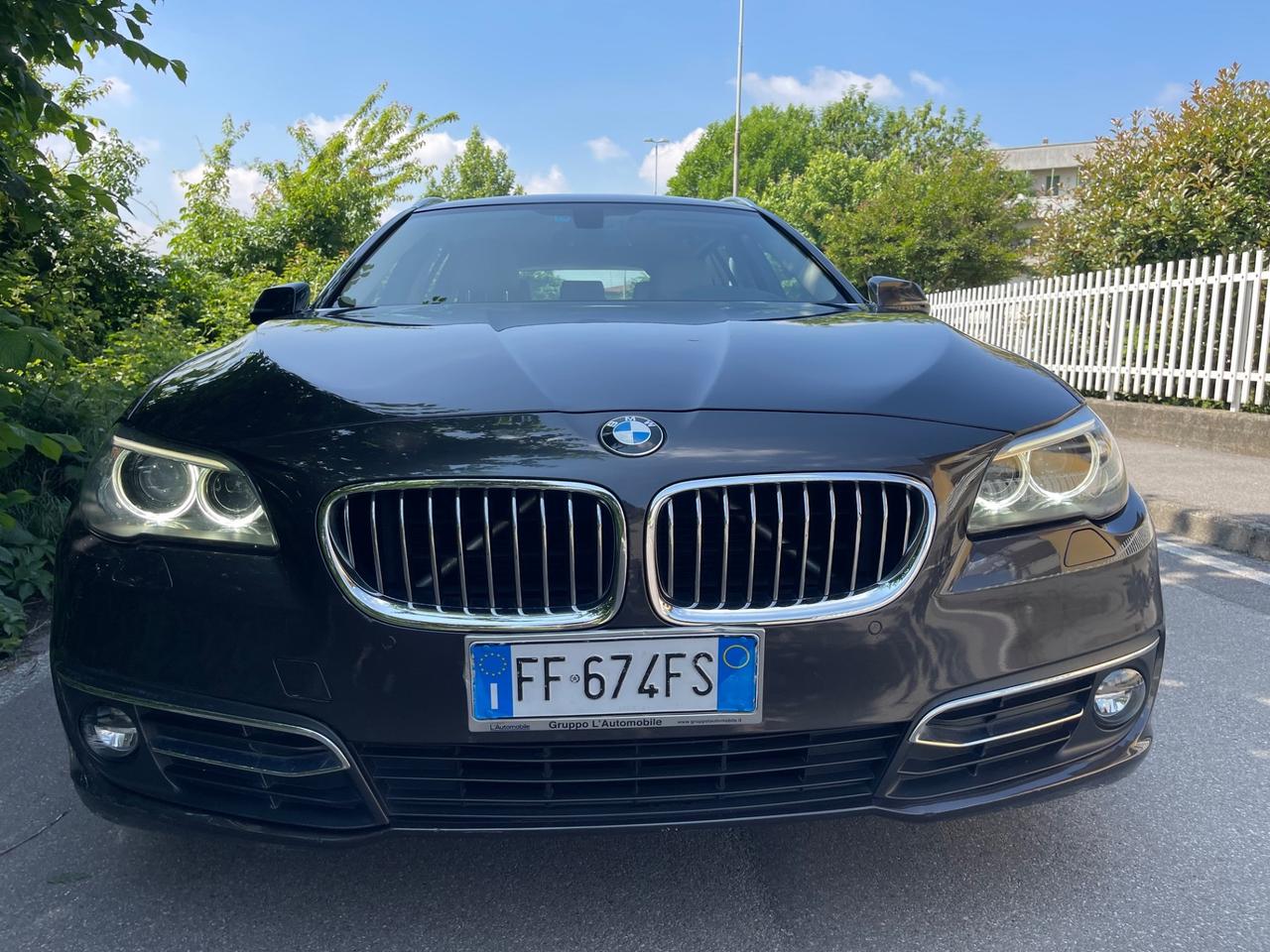 Bmw 520 520d xDrive Luxury