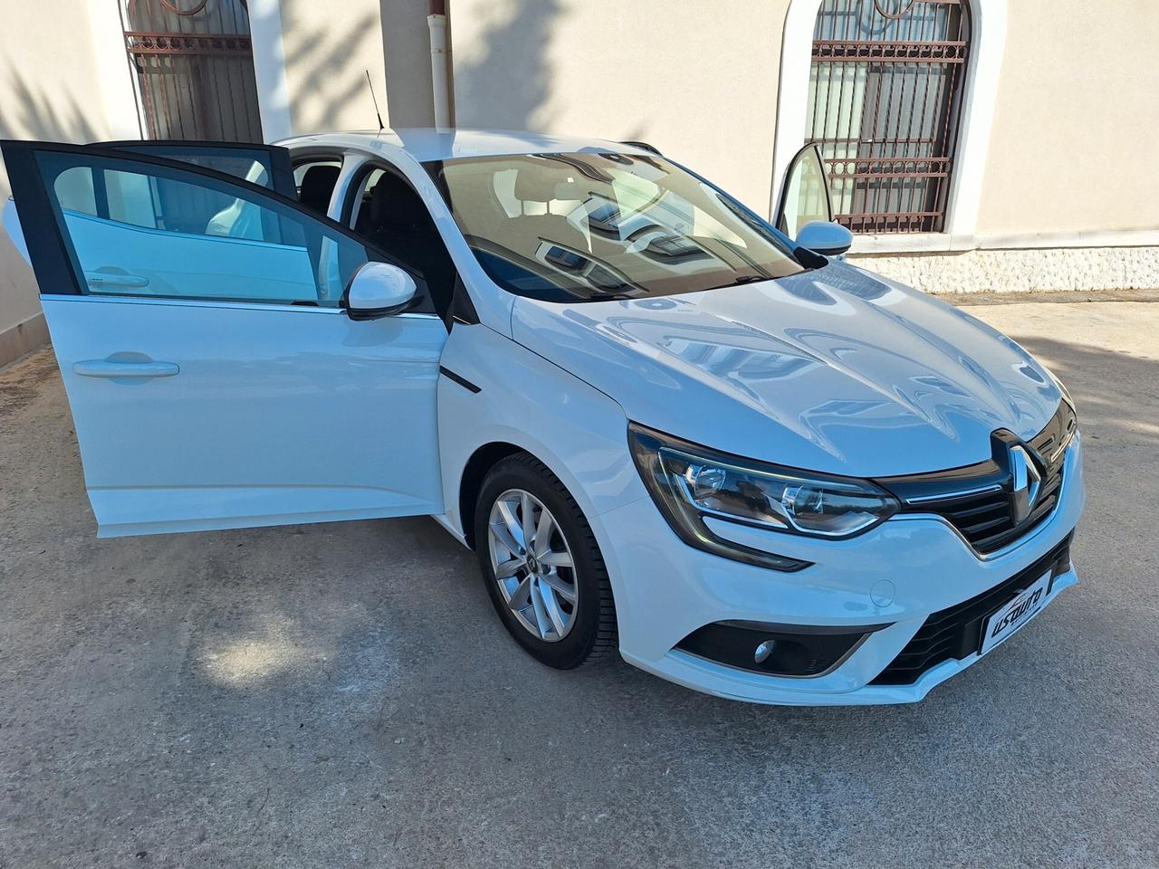 Renault Megane 1.5 dCi 110 CV BERLINA 2016