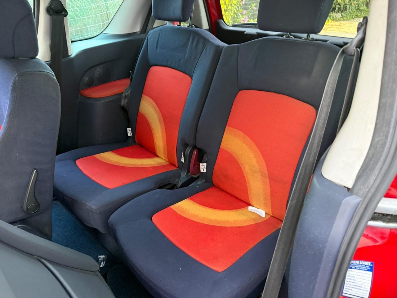 Peugeot 1007 1.4 HDi Freddy 50Kw 68 Cv