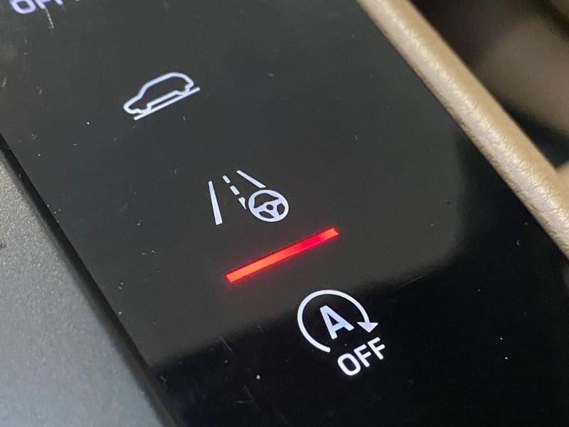 Porsche Macan 2.0 265 cv PDK - IVA Esposta