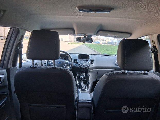 FORD FIESTA DISEL 1.5 ANNO 2015