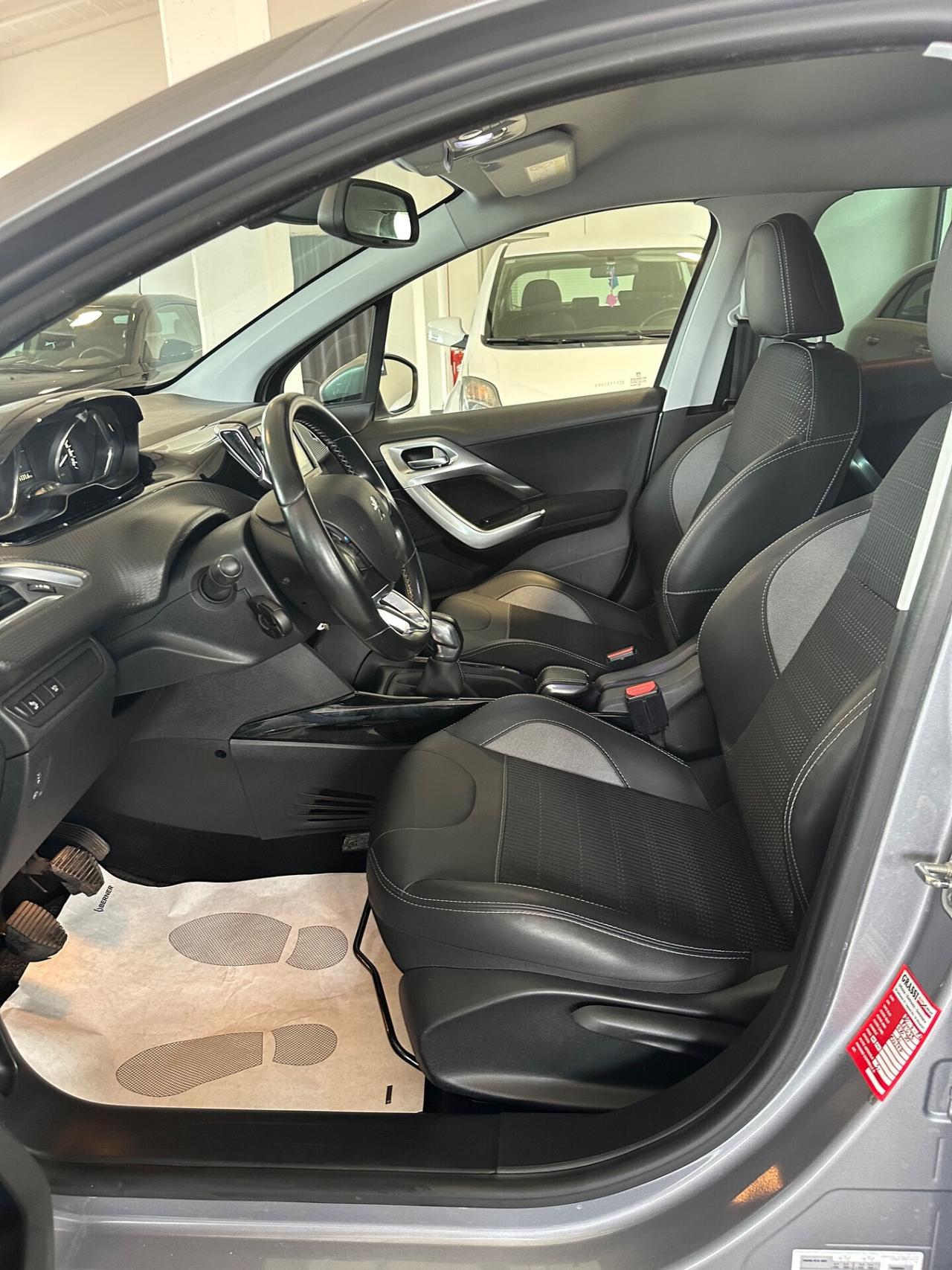 Peugeot 2008 PureTech 82 S&S Allure