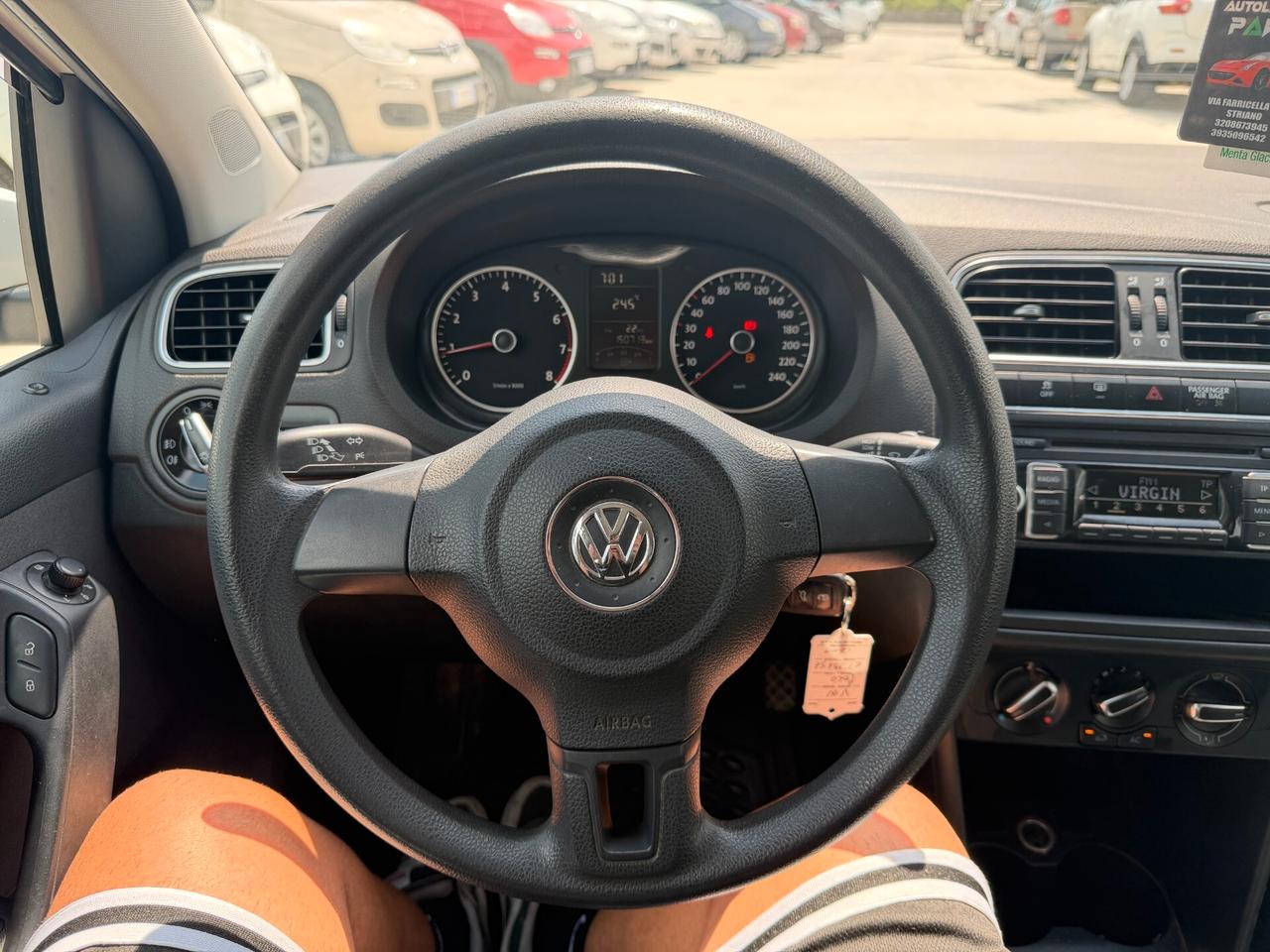 VOLKSWAGEN POLO ANNO 2014 1.2 BENZINA 69 CV