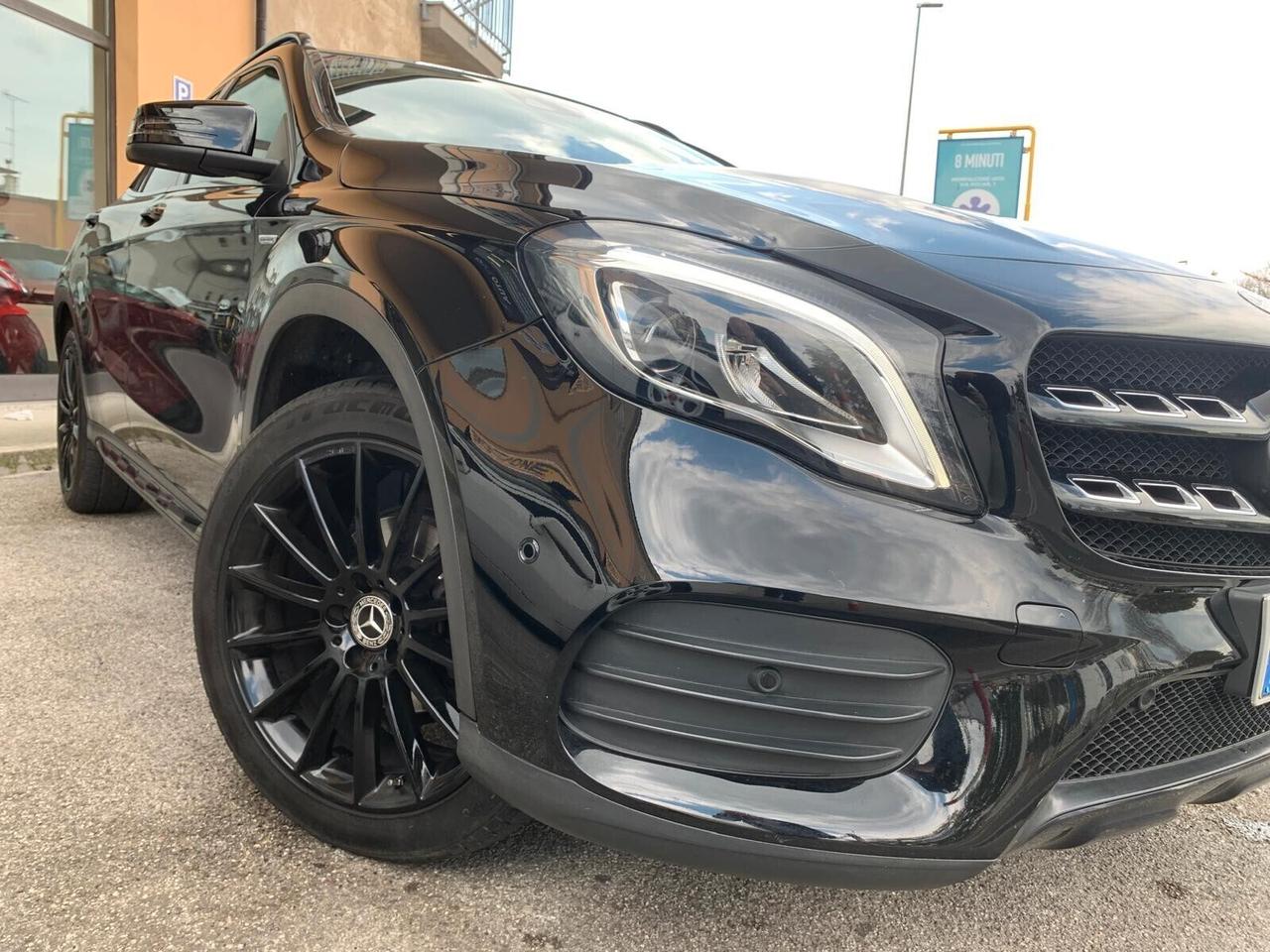 Mercedes-benz GLA 180 Premium Night Edition Tetto Full