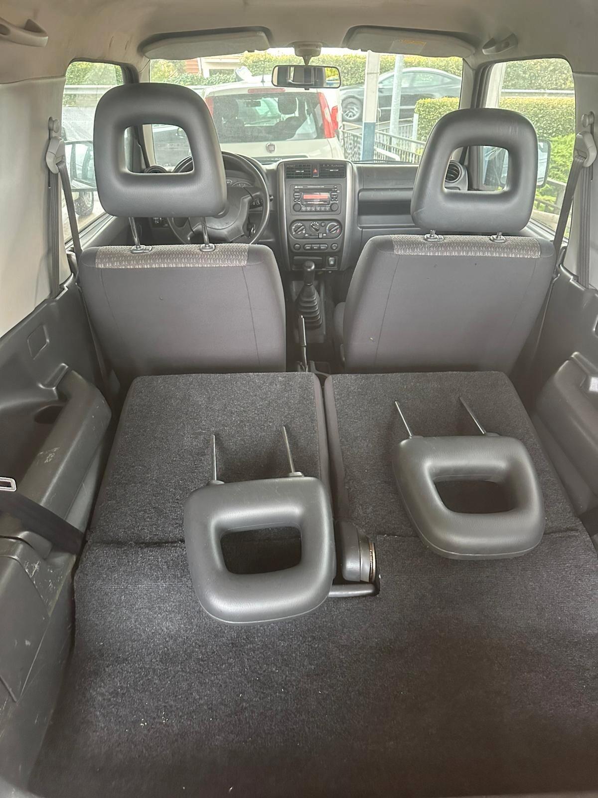 Suzuki Jimny 1.3i 16V cat 4WD JLX