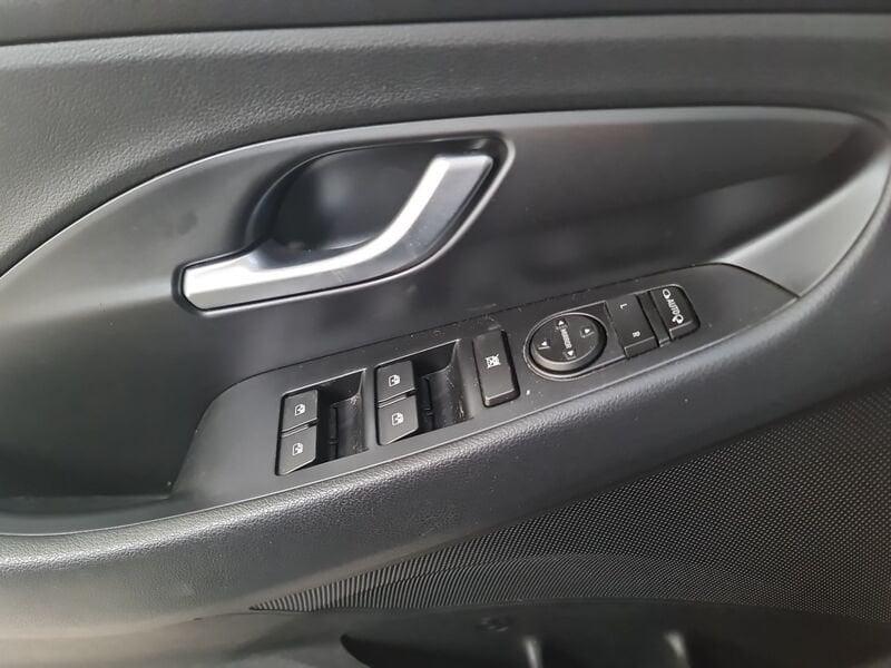 Hyundai i30 1.6 CRDi 110CV DCT 5 porte Style