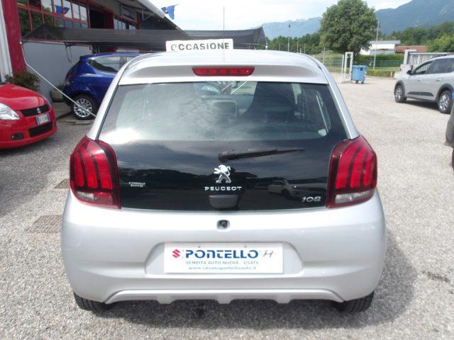 TOYOTA Aygo PEUGEOT 108 1.0 69cv - 5p Active