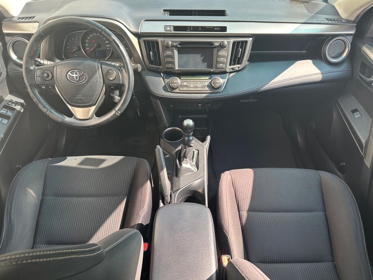 Toyota RAV 4 RAV4 2.0 D-4D 2WD*EURO5*NAVI*CERCHI