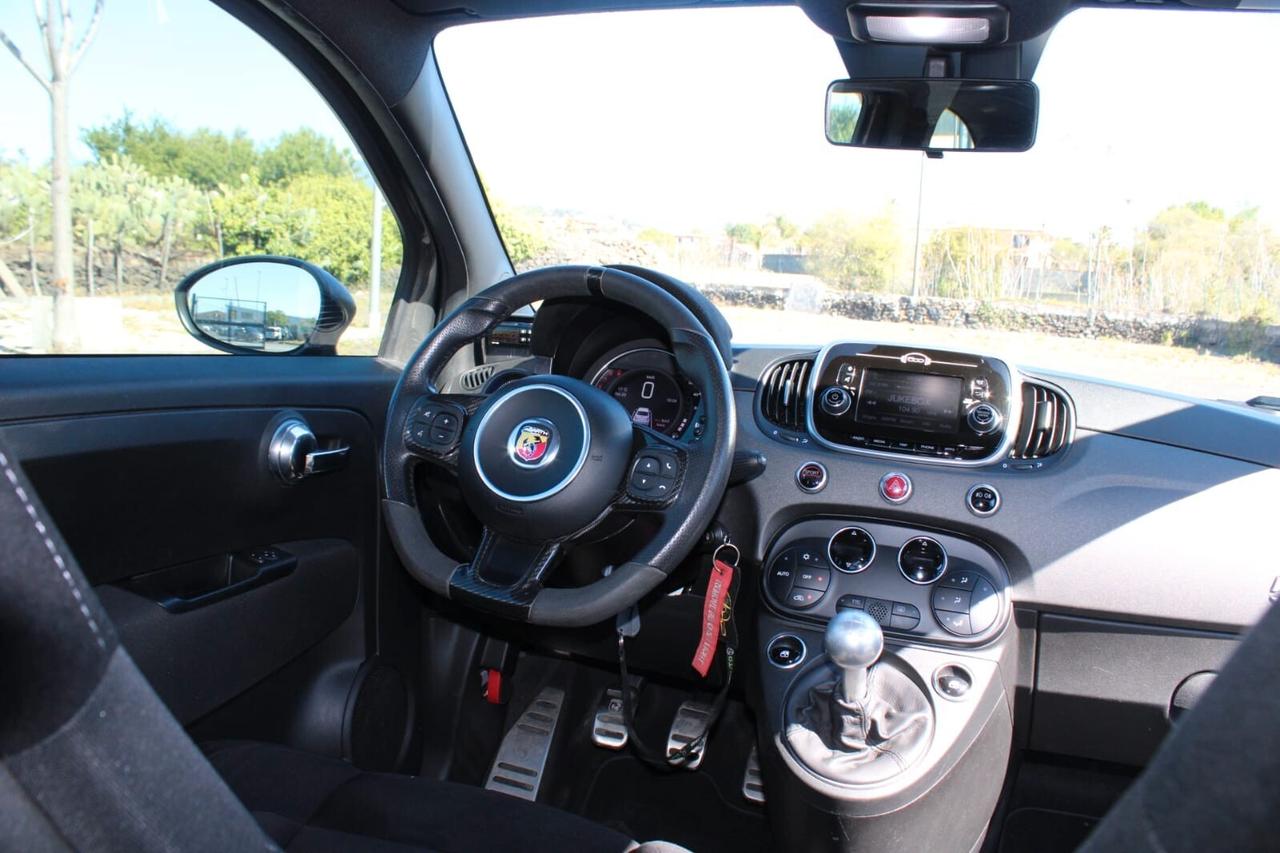 Abarth 595 1.4 Turbo T-Jet 180 CV Competizione