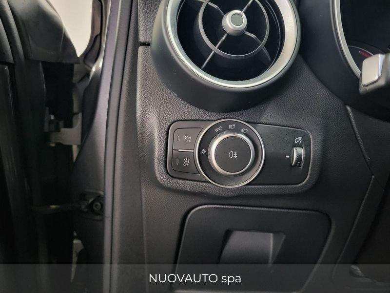 Alfa Romeo Stelvio 2.2 Turbo Diesel 210CV AT8 Q4 Executive