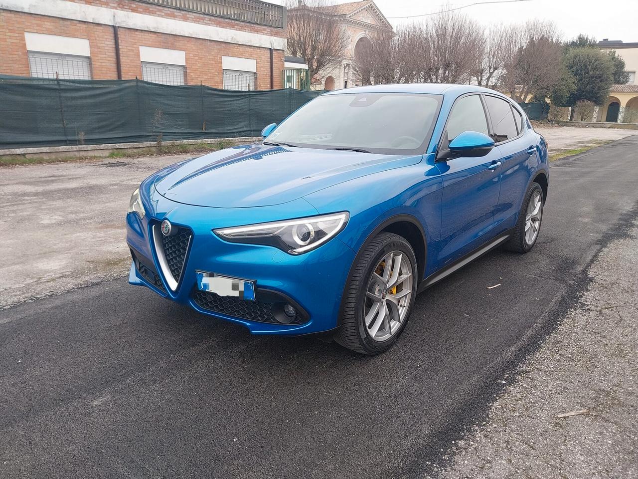 Alfa Romeo Stelvio 2.2 Turbodiesel 210 CV AT8 Q4 Executive