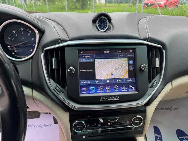 MASERATI Ghibli V6 3.0 Q4 bt 410CV