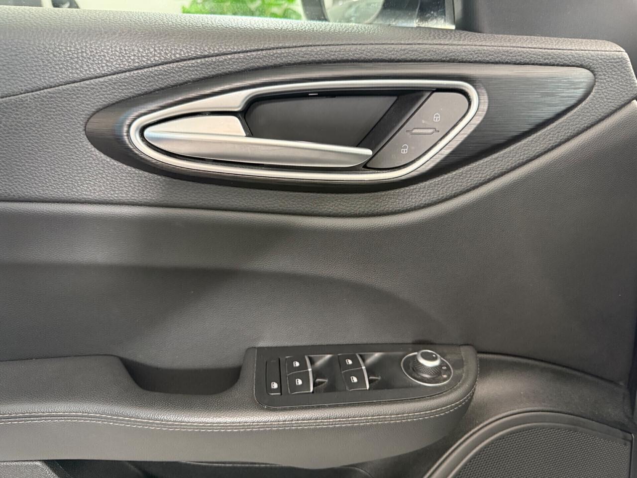 Alfa Romeo Giulia 2.2 Aziendale Turbodiesel 150cv AT8 Super