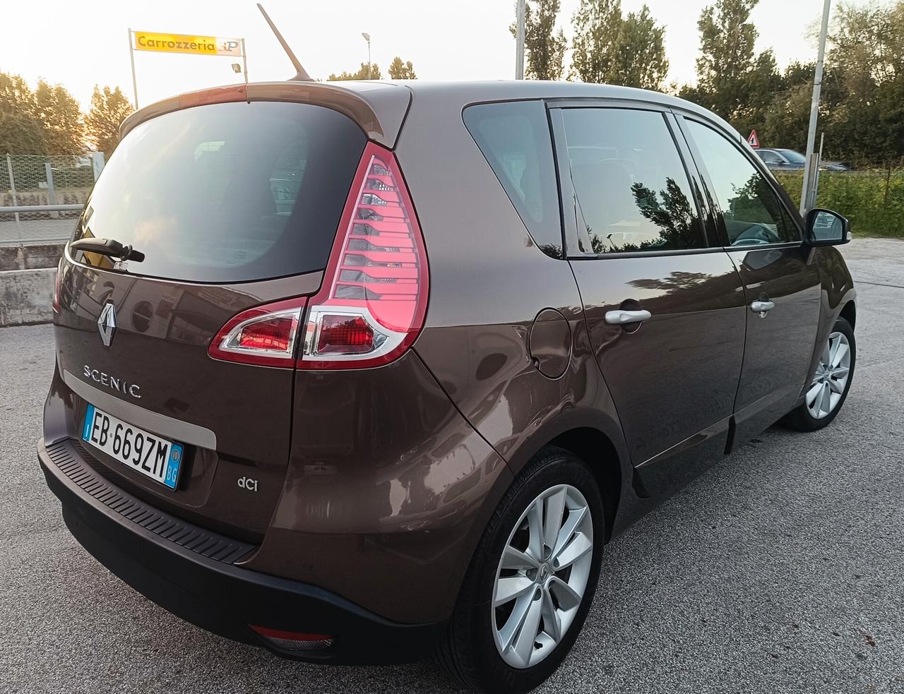 Renault Scenic 1.5 dCi 110CV Luxe