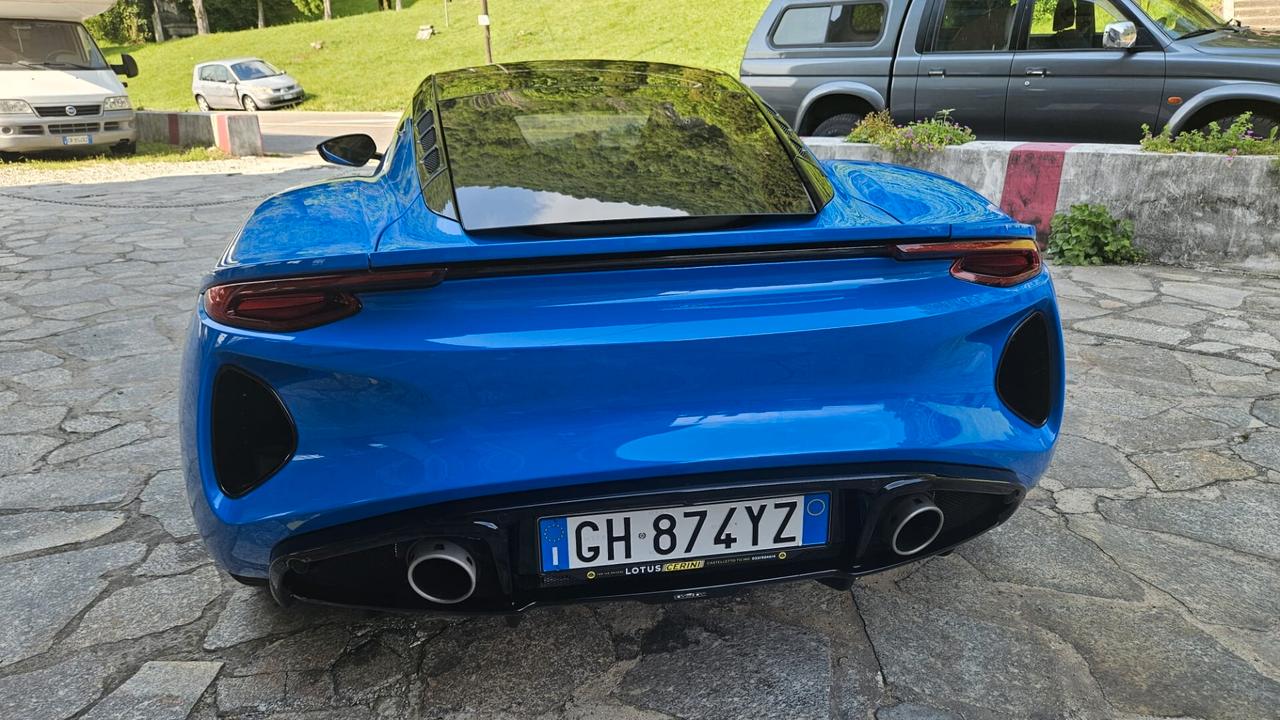 Lotus Emira V6 Supercharged First Edition