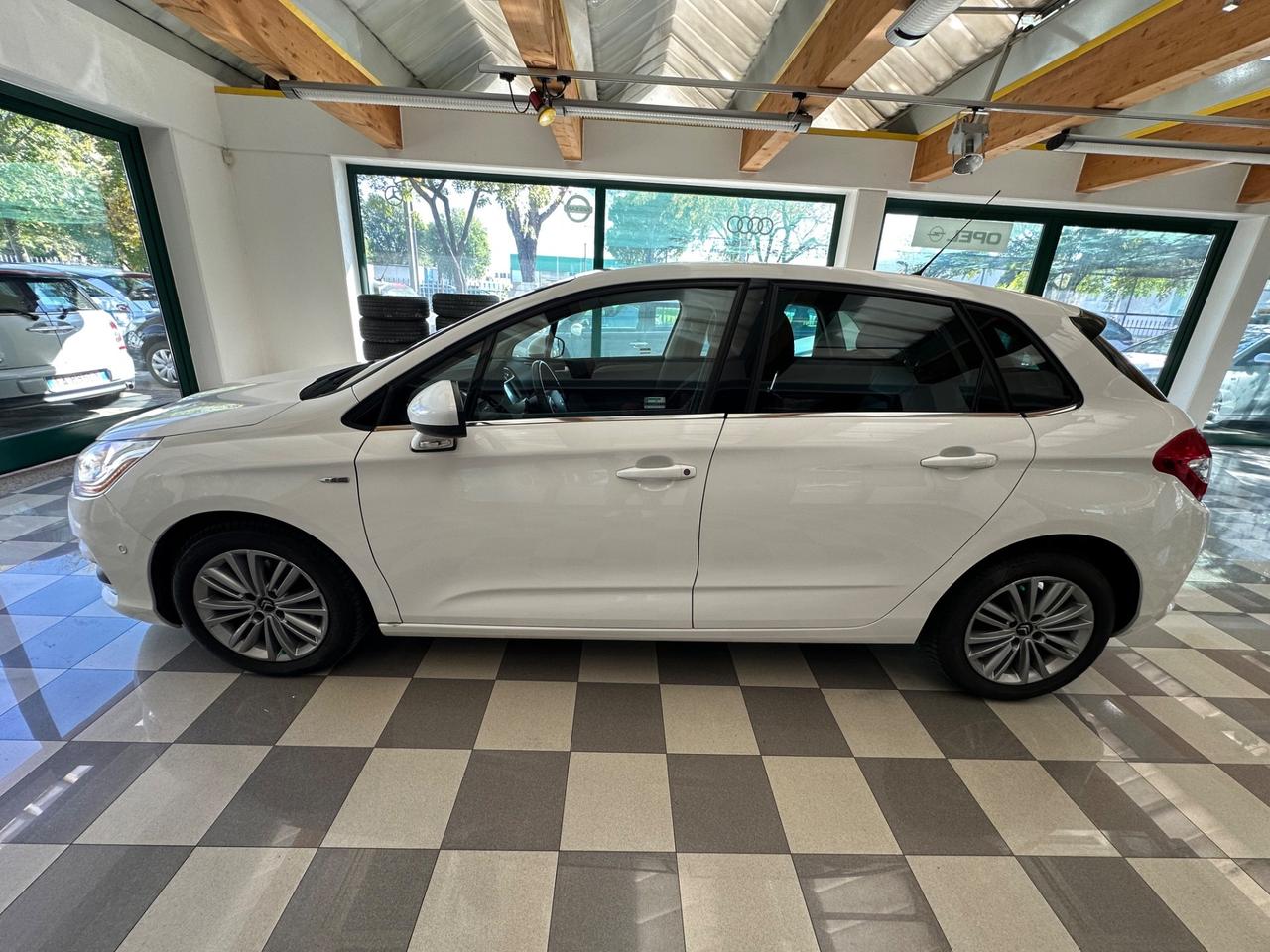 Citroen C4 1.6 HDi 110 Business