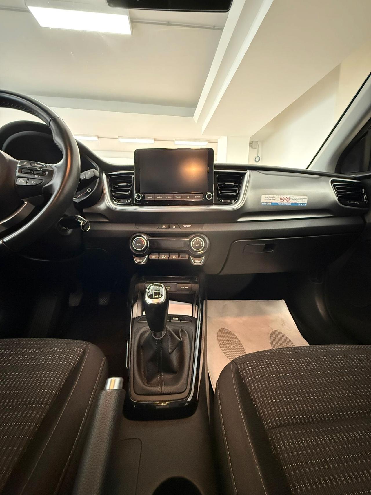 Kia Stonic 1.0 T-GDi 100 CV MHEV MT Style