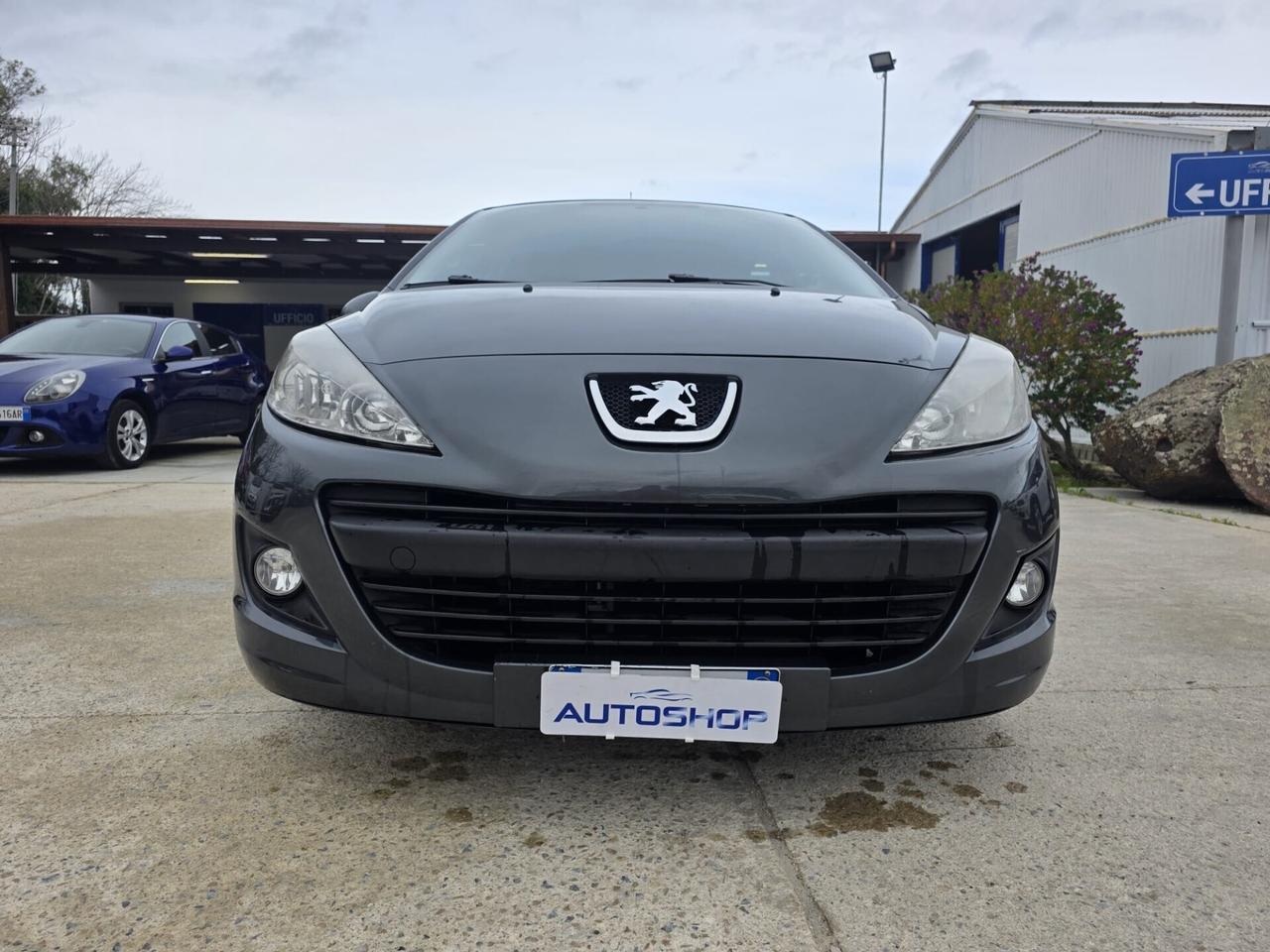 Peugeot 207 1.4 8V 75CV 5p. Active