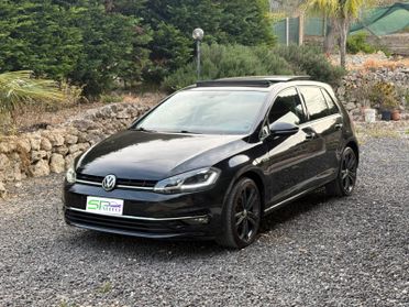 Volkswagen Golf 2.0 TDI 5p. INTERNO R-LINE