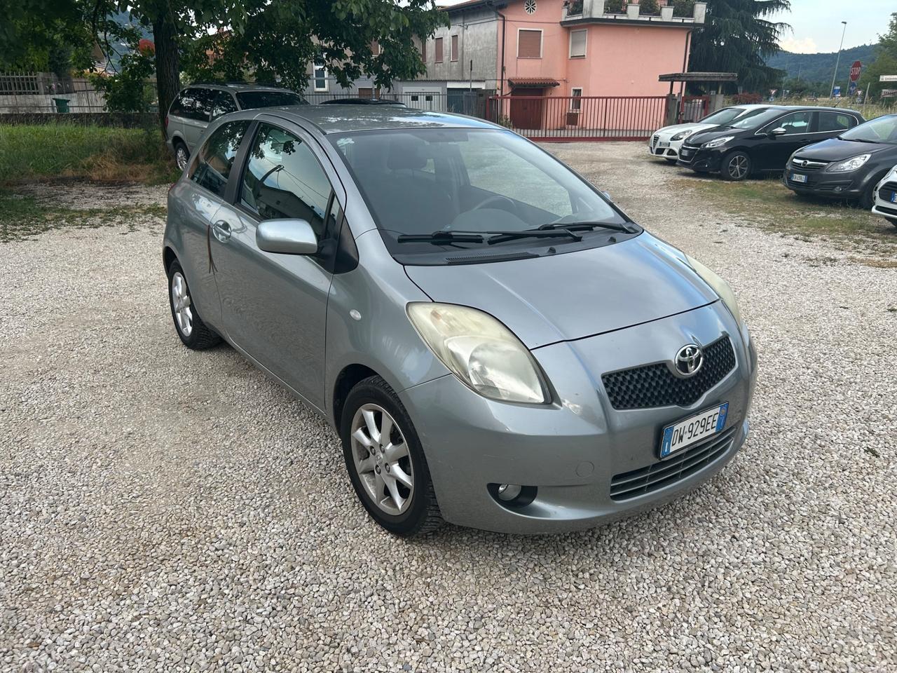Toyota Yaris 1.3 3 porte