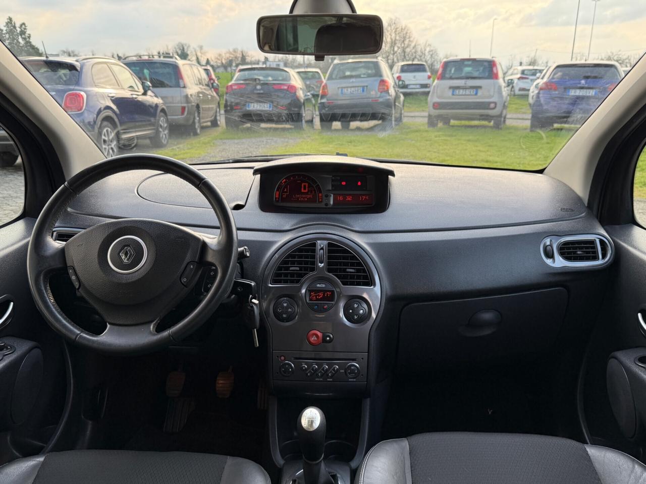 Renault Modus 1.2 b.|NEOPATENTATI