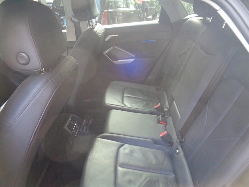 Audi Q3 SPB 35 TDI S tronic Total BLACK