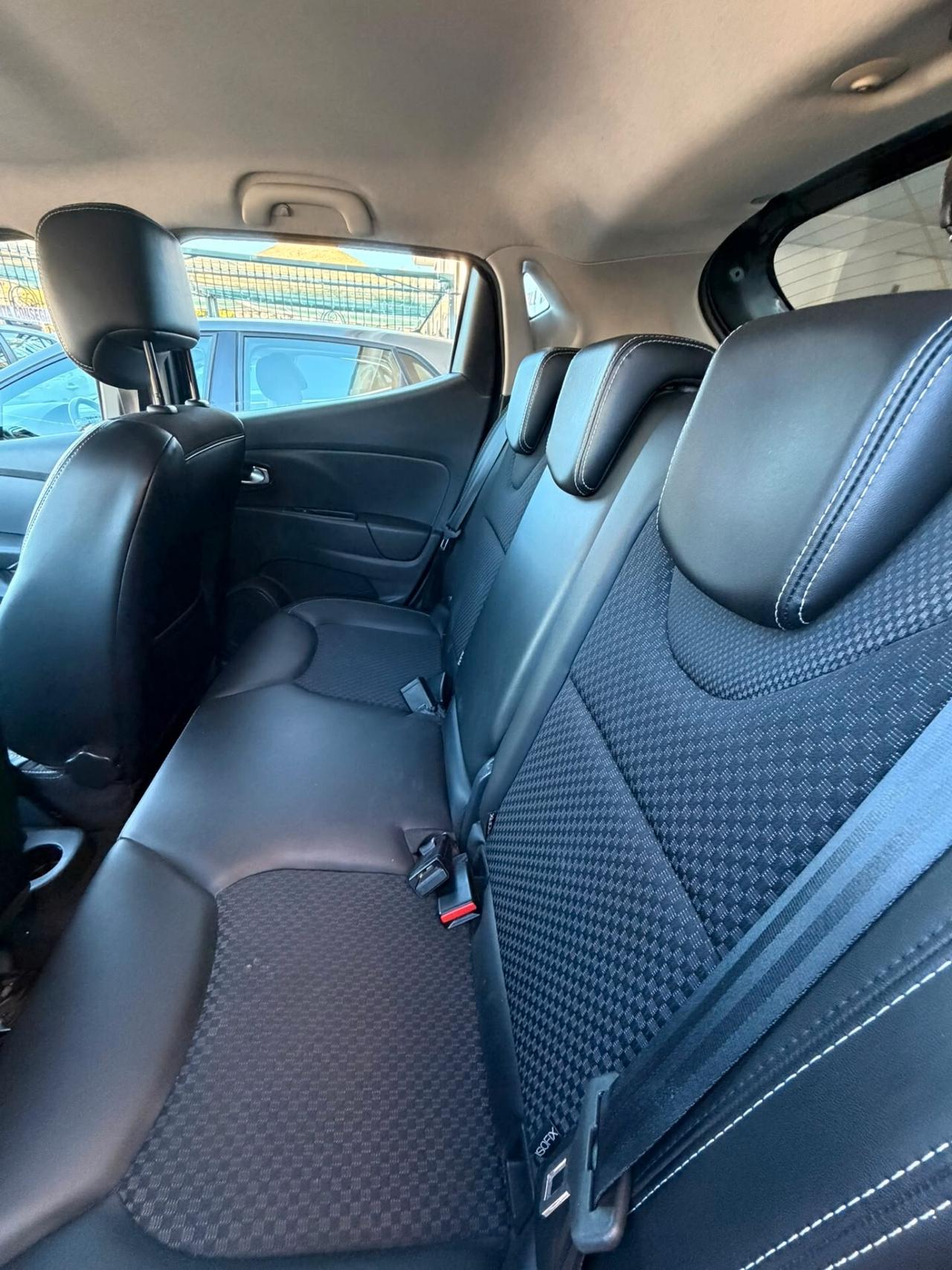 Renault Clio TCe 12V 90 CV GPL 5 porte Moschino Intens