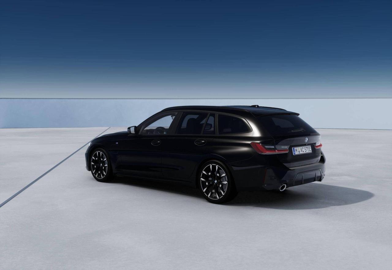BMW Serie 3 330e Touring Hybrid Edition