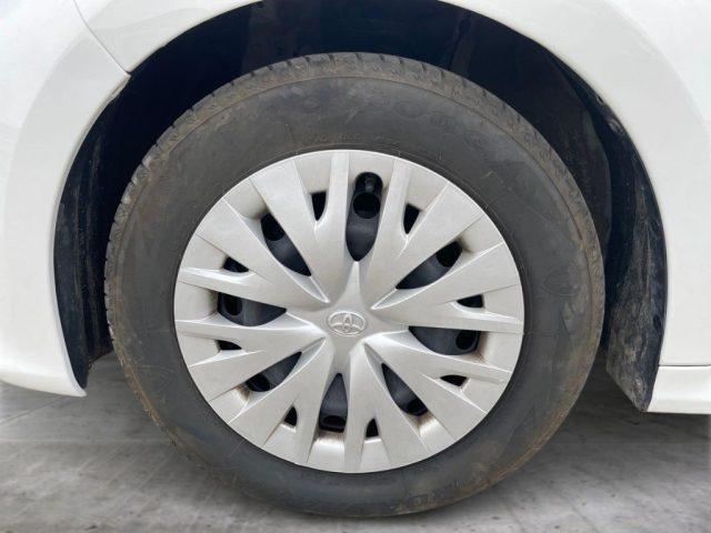 TOYOTA Yaris 1.0 5 porte Active