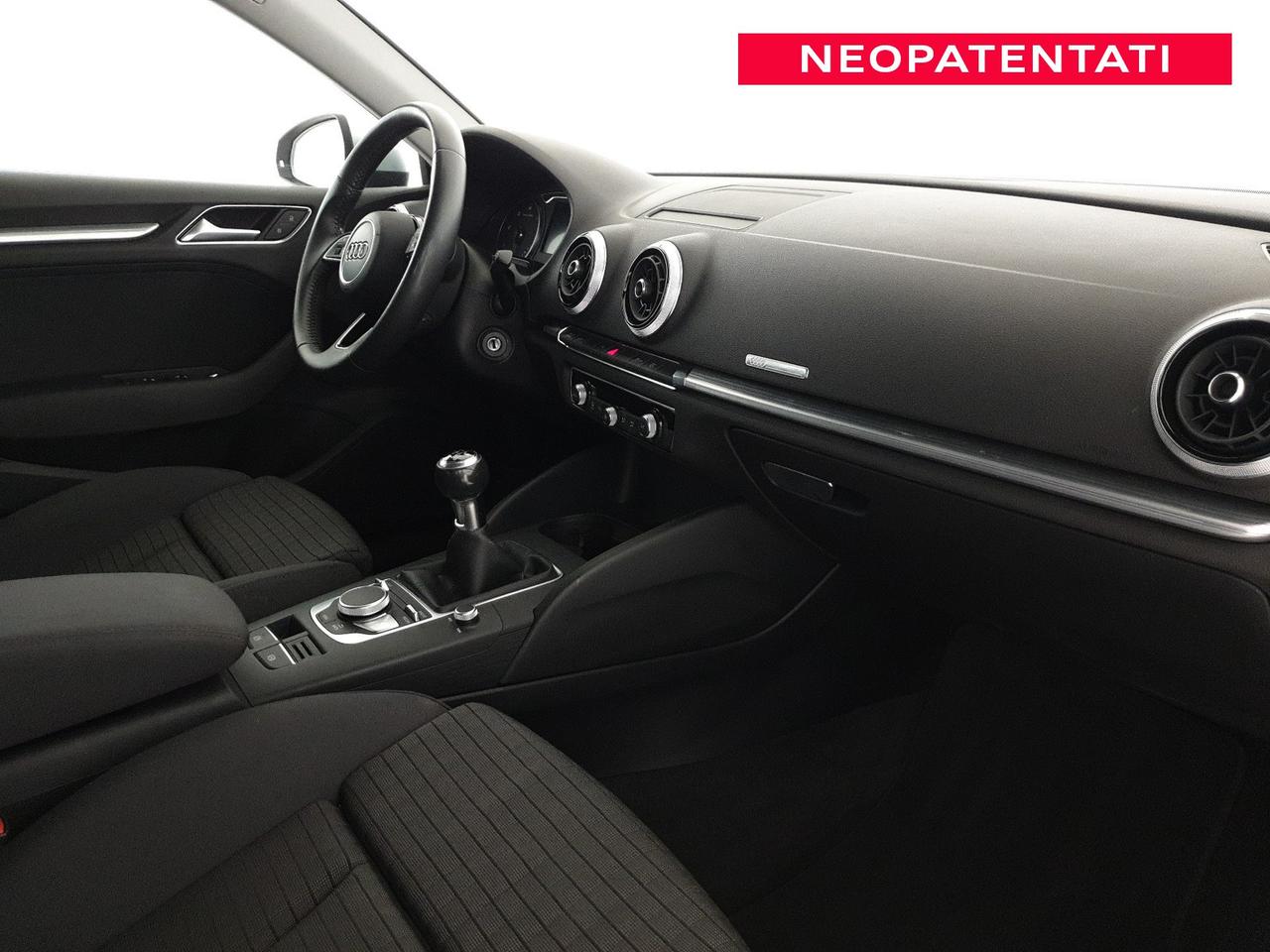 Sportback 30TDI 116CV Sport