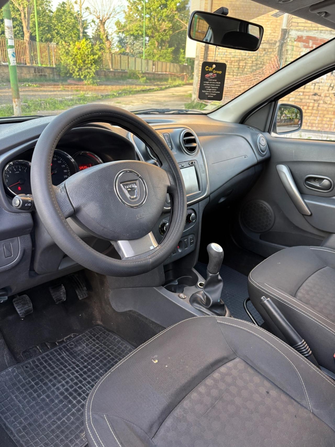 Dacia Sandero 1.2 GPL scad. 2033 navigatore