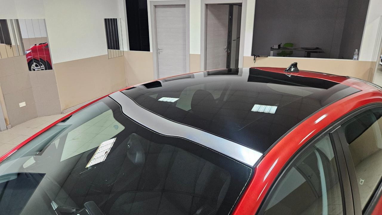 Peugeot 208 PureTech 82 5 porte Allure