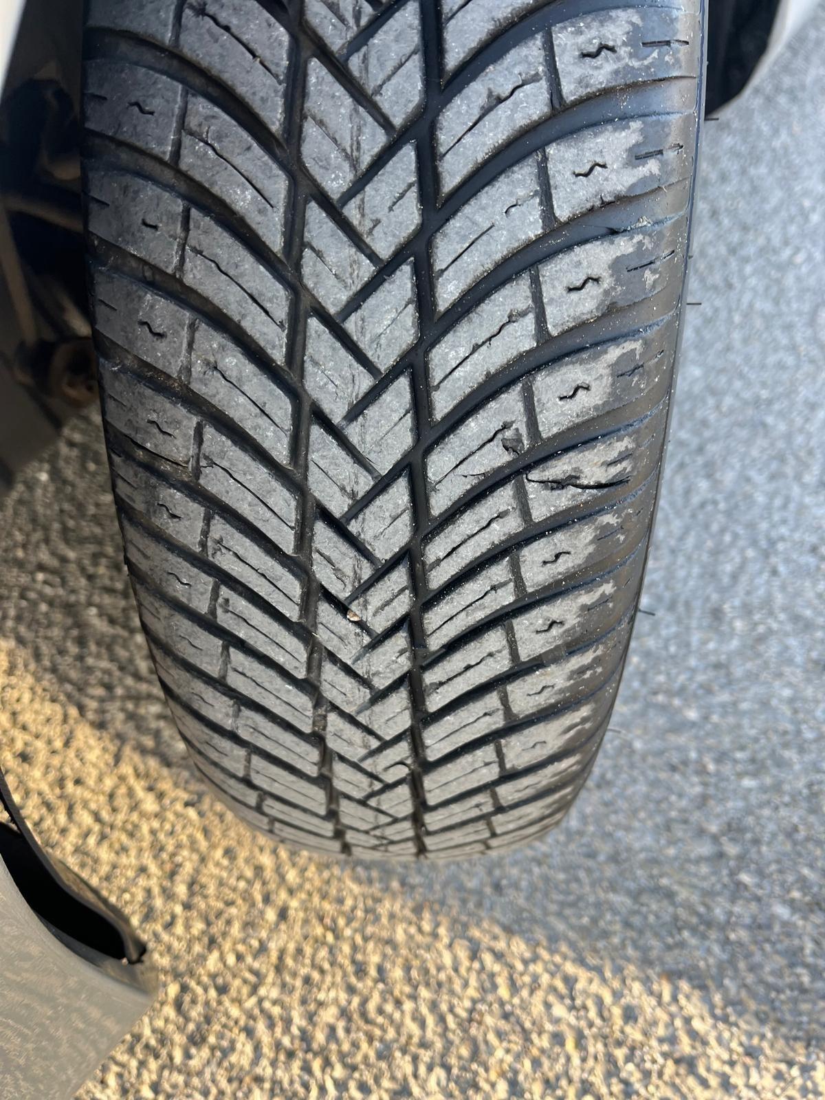 Toyota Yaris 1.5 Hybrid automatica 87000 km