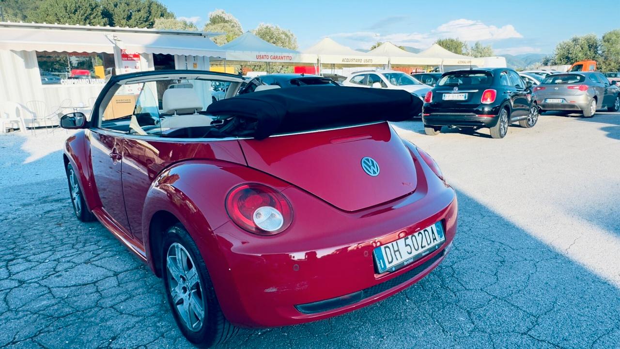 Volkswagen New Beetle 1.9 TDI 105CV Cabrio Lim. Red Edt.
