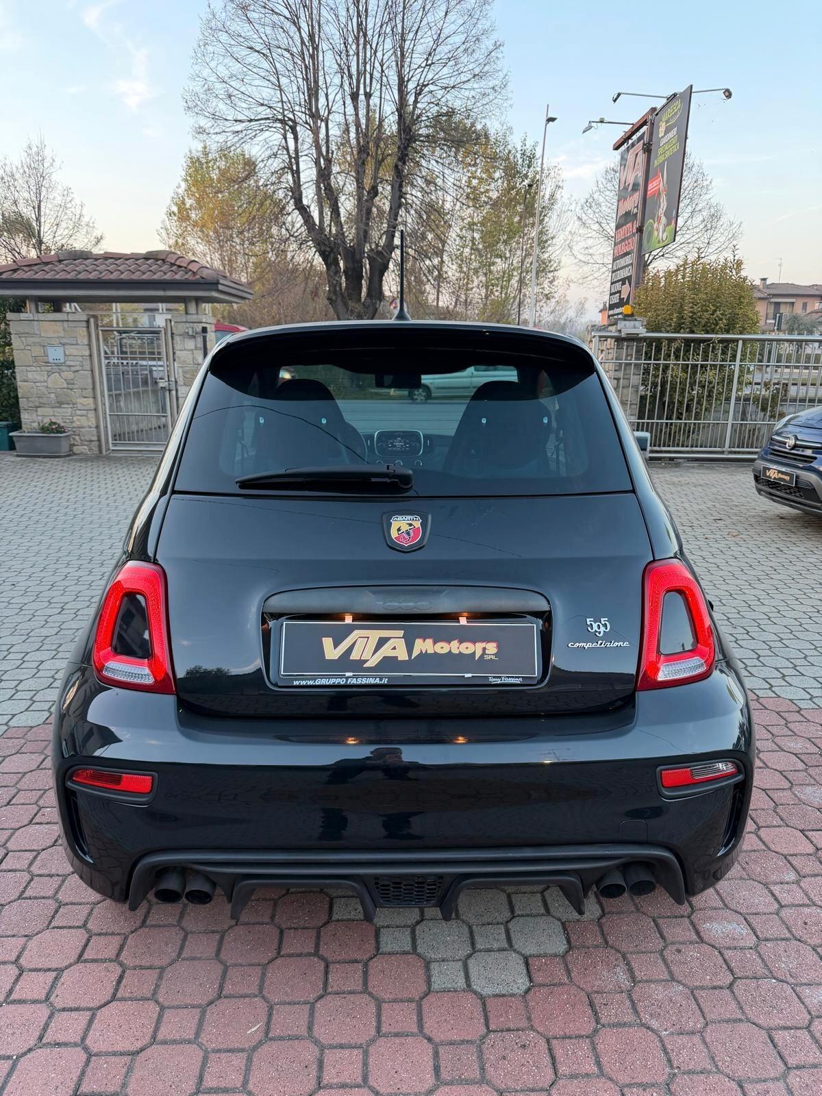 Abarth 595 1.4 Turbo T-Jet 180 CV Competizione