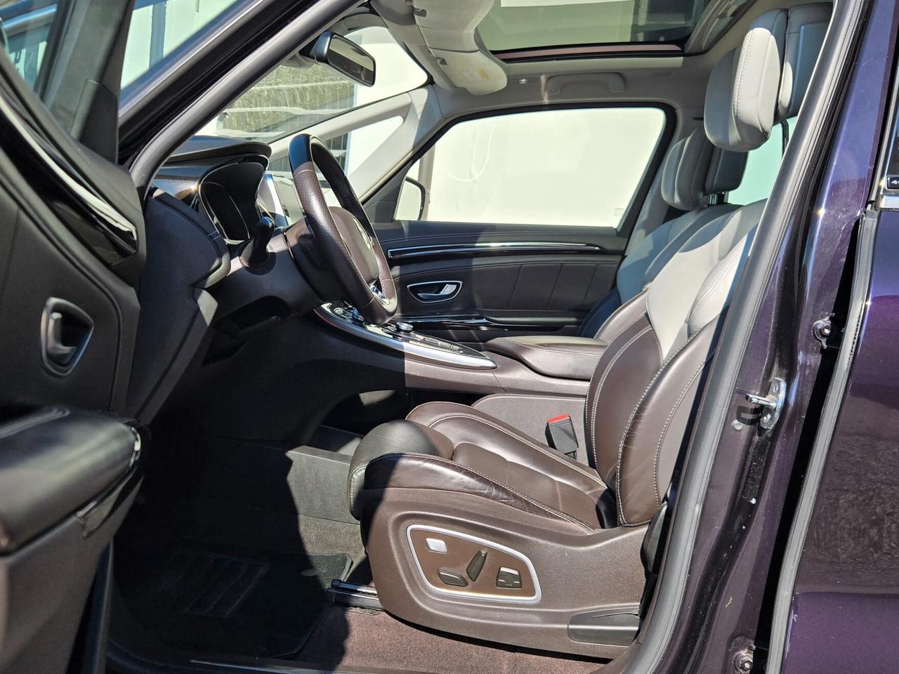 Renault Espace dCi 160CV EDC Energy Initiale Paris 4Control