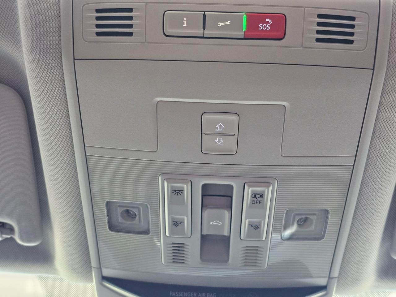 Volkswagen T-Roc Style C.17" Tetto Apribile Led Navi PDC Camera TDI