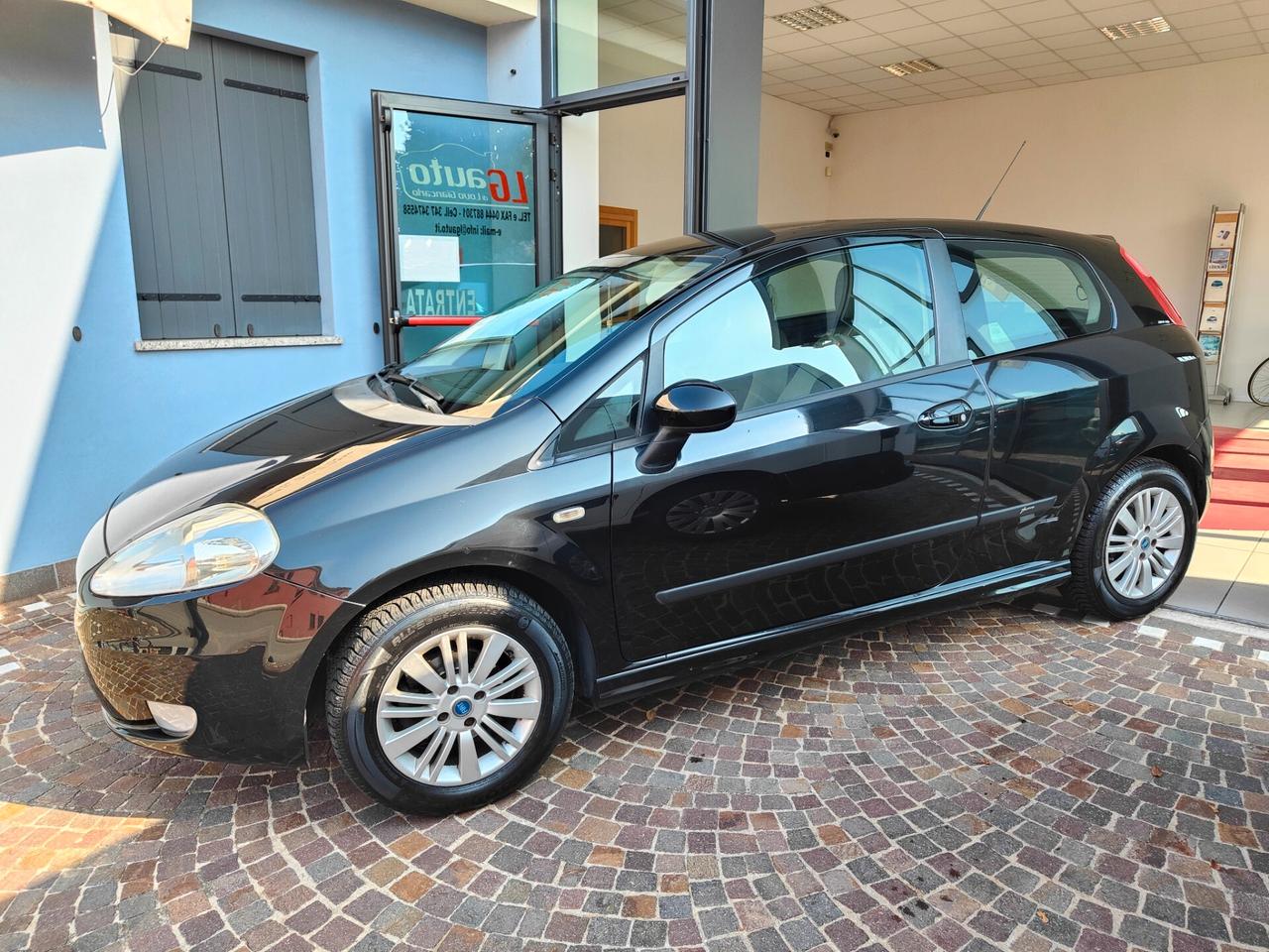 Fiat Grande Punto 1.4 3PT. SPORT OK Neo Patentati